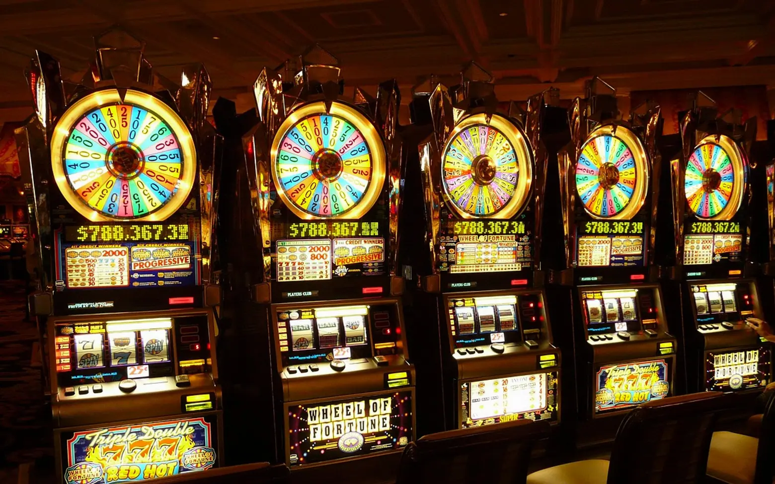 Slot machine, one-armed bandit and money